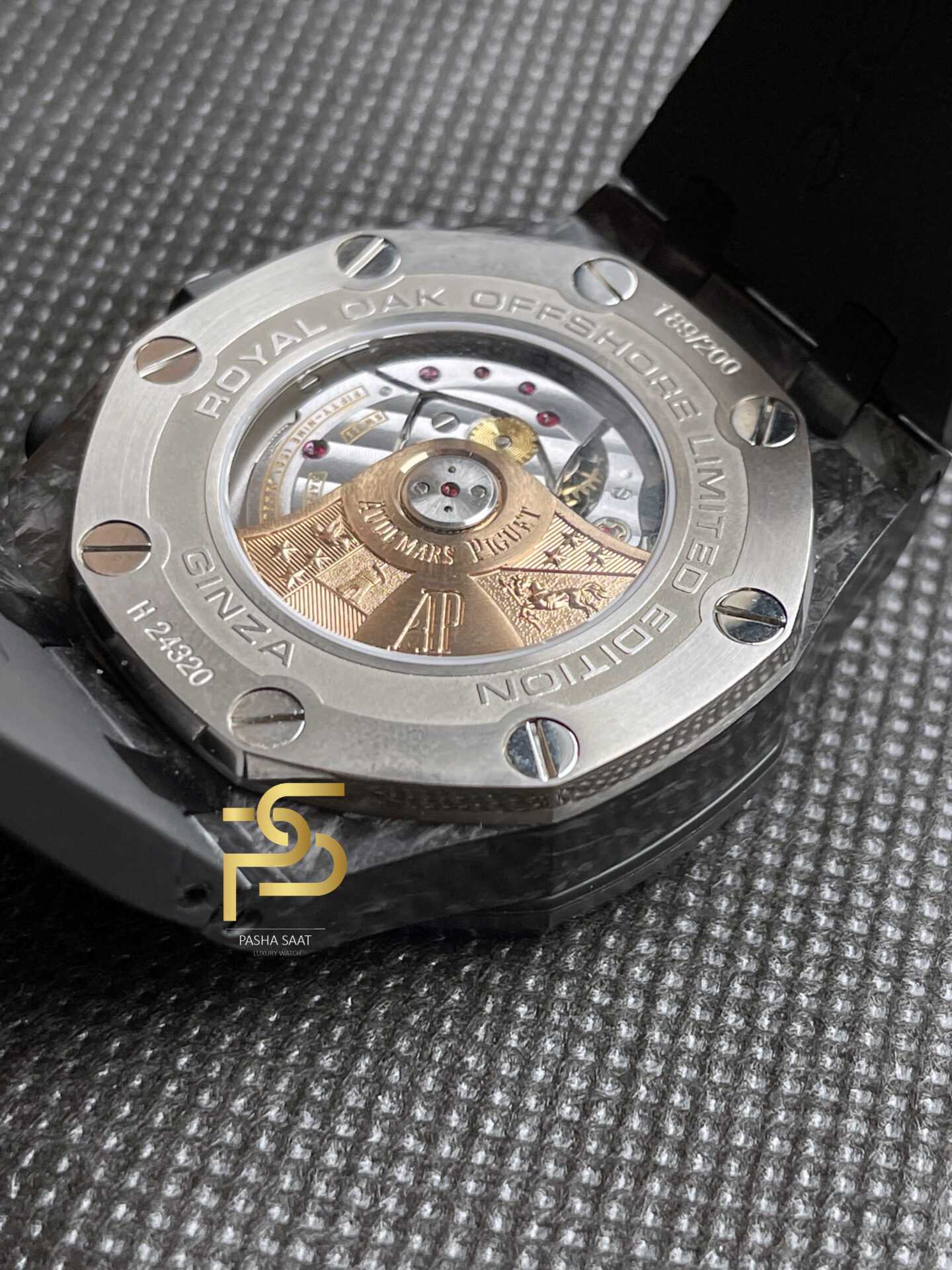 Royal Oak Offshore Carbon Ginza 7 Royal Oak Offshore Carbon Ginza 7 - Görsel 2