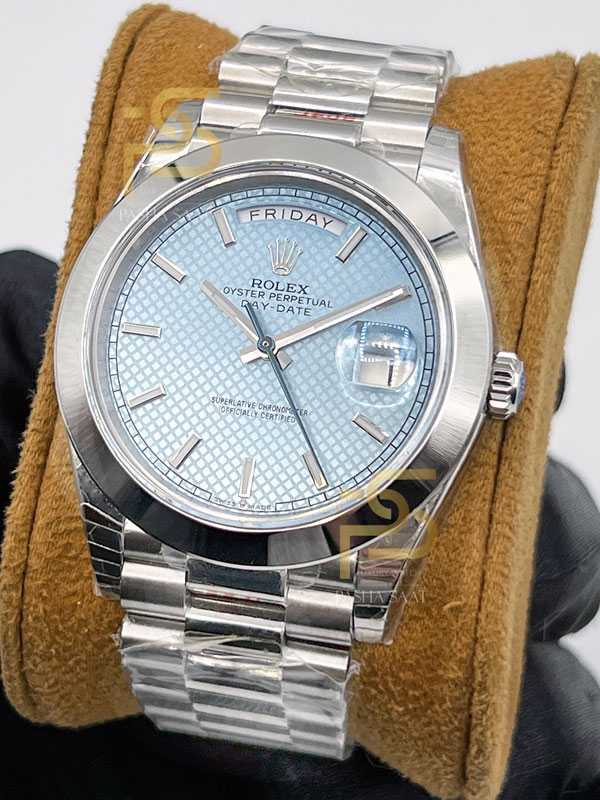 Rolex Day Date Diagonal Motif-Dial