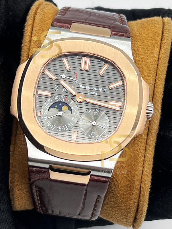 Patek Philippe Nautilus 5712 Moonphase