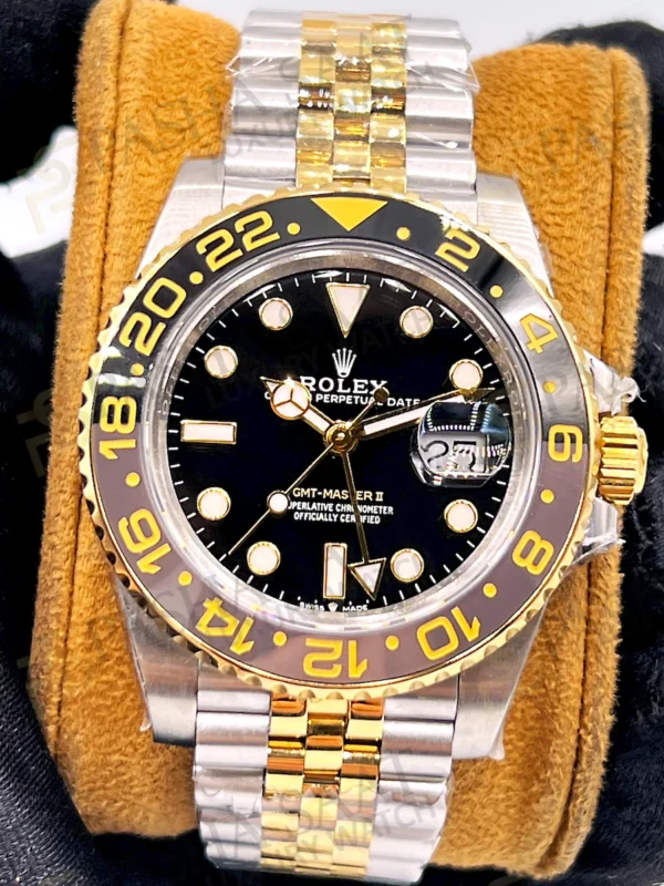 Eta Saat - Pasha Saat Rolex GMT Master II Steel and Gold 126713GRNR 2023