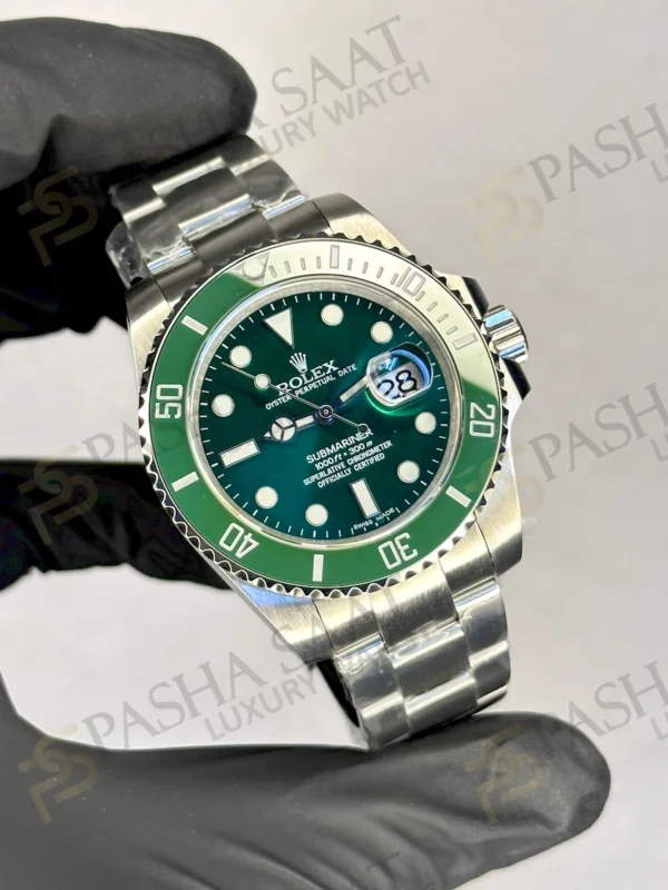 Rolex Submariner Hulk Replica Watch