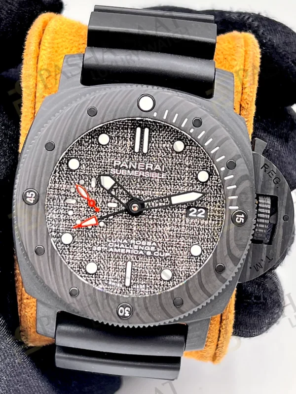 Panerai Submersible Luna Rossa PAM01039 Carbon