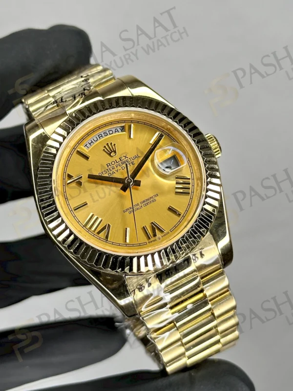 Rolex Day Date Altın Rengi Sarı Kadran A+++ Replika Saat
