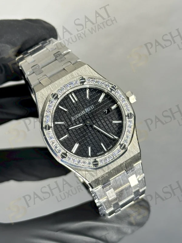 Audemars Piguet Royal Oak 33 Siyah Taşlı Bezel