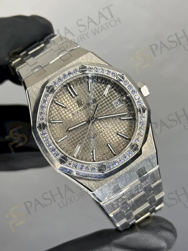 AP Royal Oak 37 Taşlı Bezel Gri Kadran