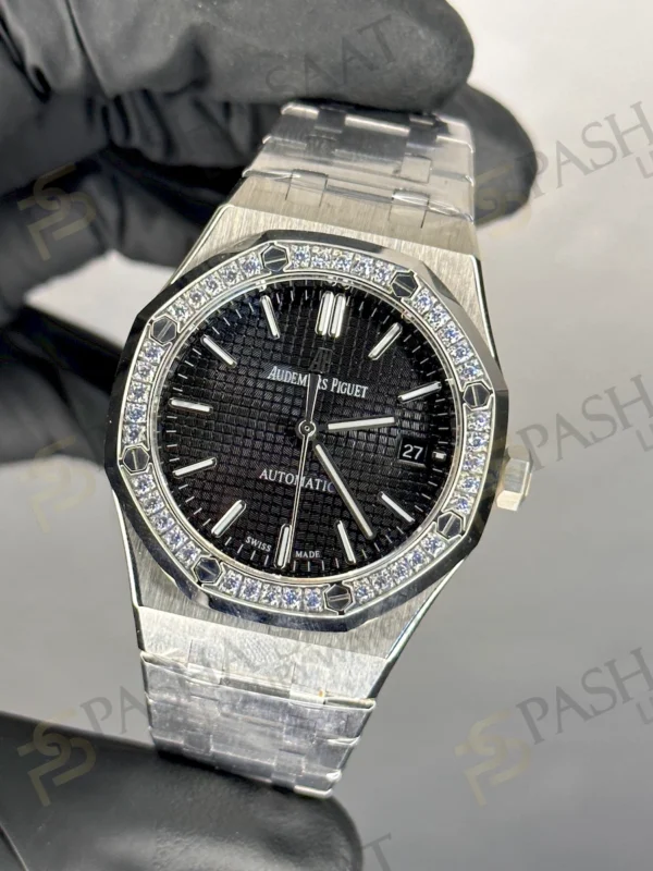 Audemars Piguet Royal Oak 37 Taşlı Bezel Siyah Kadran