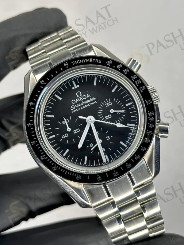 Omega Speedmaster Moonwatch Professional