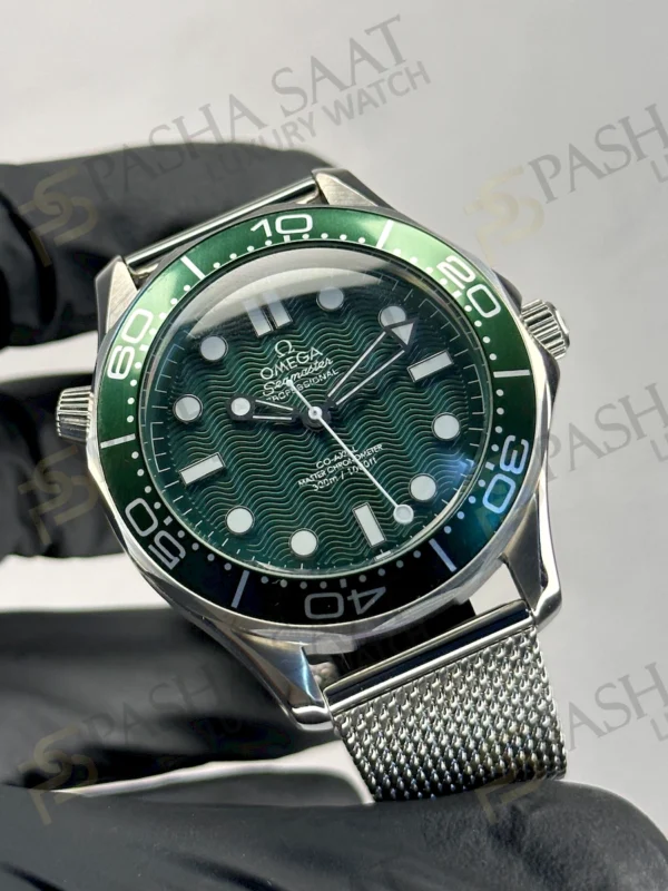Omega Diver 300M Green Seamaster Professional