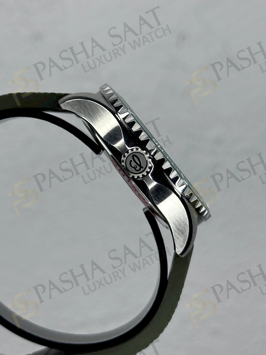 Breitling Superocean Yeşil Otomatik Saat Breitling Superocean Yeşil Otomatik Saat