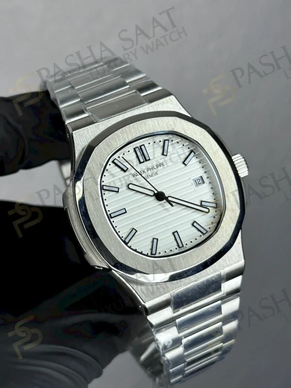 Patek Philippe Nautilus Beyaz Çelik Erkek Kol Saati