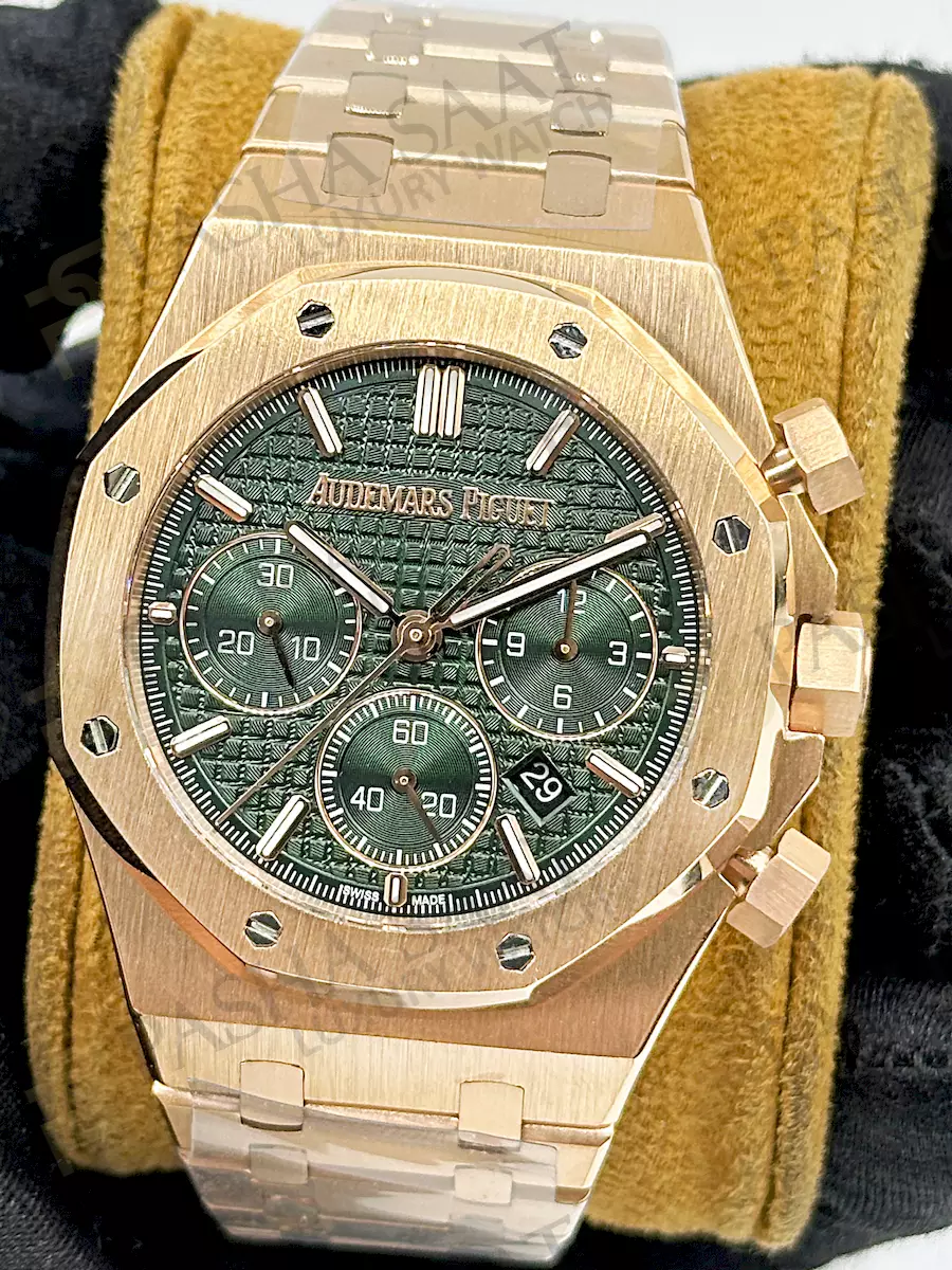 AP Royal Oak Rose Gold Yeşil Kadran 50. Yıl Superklon Saat AP Royal Oak Rose Gold Yeşil Kadran 50. Yıl Superklon Saat