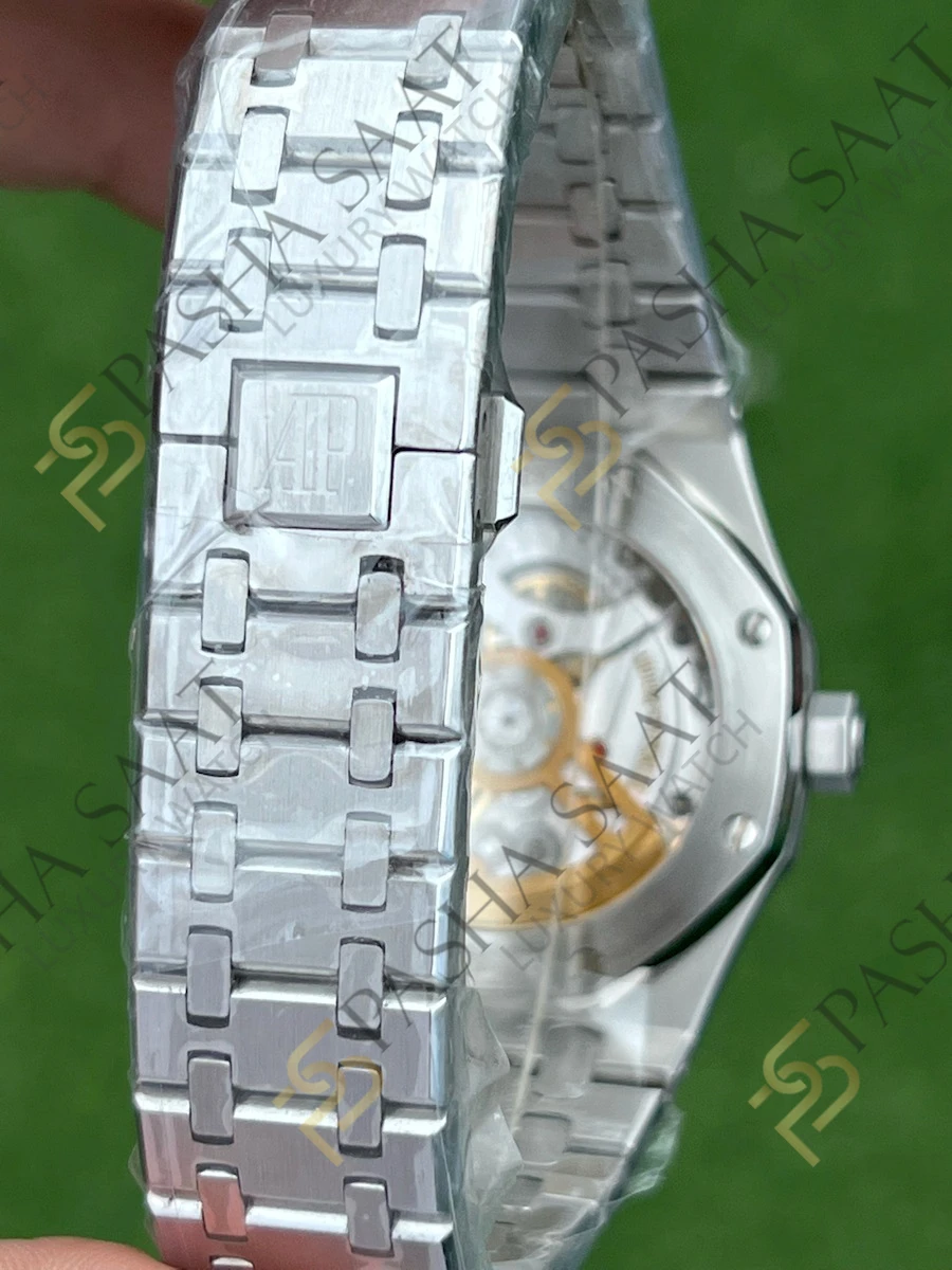 Audemars Piguet Royal Oak 15500ST Beyaz Kadran Superclone Saat Audemars Piguet Royal Oak 15500ST Beyaz Kadran Superclone Saat - Görsel 3