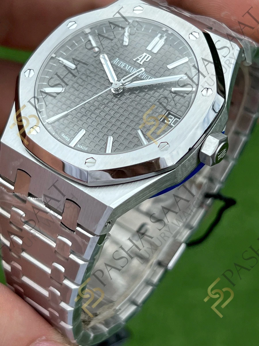 Audemars Piguet Royal Oak 15500ST Gri Kadran Superclone Saat Audemars Piguet Royal Oak 15500ST Gri Kadran Superclone Saat - Görsel 2