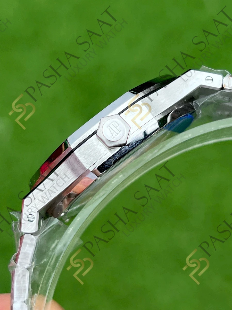 Audemars Piguet Royal Oak 15500ST Siyah Kadran Superclone Saat Audemars Piguet Royal Oak 15500ST Siyah Kadran Superclone Saat - Görsel 3