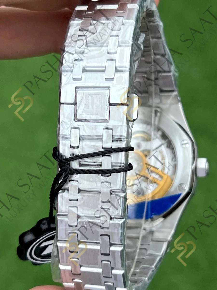 Audemars Piguet Royal Oak 15500ST Siyah Kadran Superclone Saat Audemars Piguet Royal Oak 15500ST Siyah Kadran Superclone Saat - Görsel 4