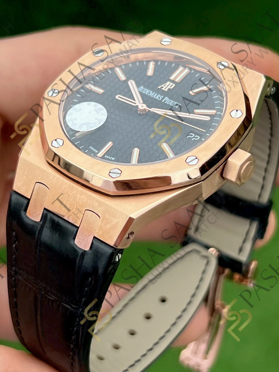 Audemars Piguet Royal Oak 15500 Rose Gold Siyah Kadran Deri Kordon Superclone Saat Audemars Piguet Royal Oak 15500 Rose Gold Siyah Kadran Deri Kordon Superclone Saat - Görsel 3