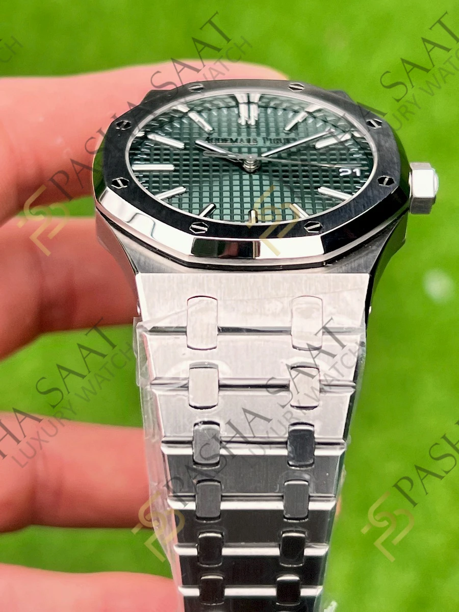 Audemars Piguet Royal Oak 15510ST Yeşil Kadran Superclone Saat Audemars Piguet Royal Oak 15510ST Yeşil Kadran Superclone Saat - Görsel 3