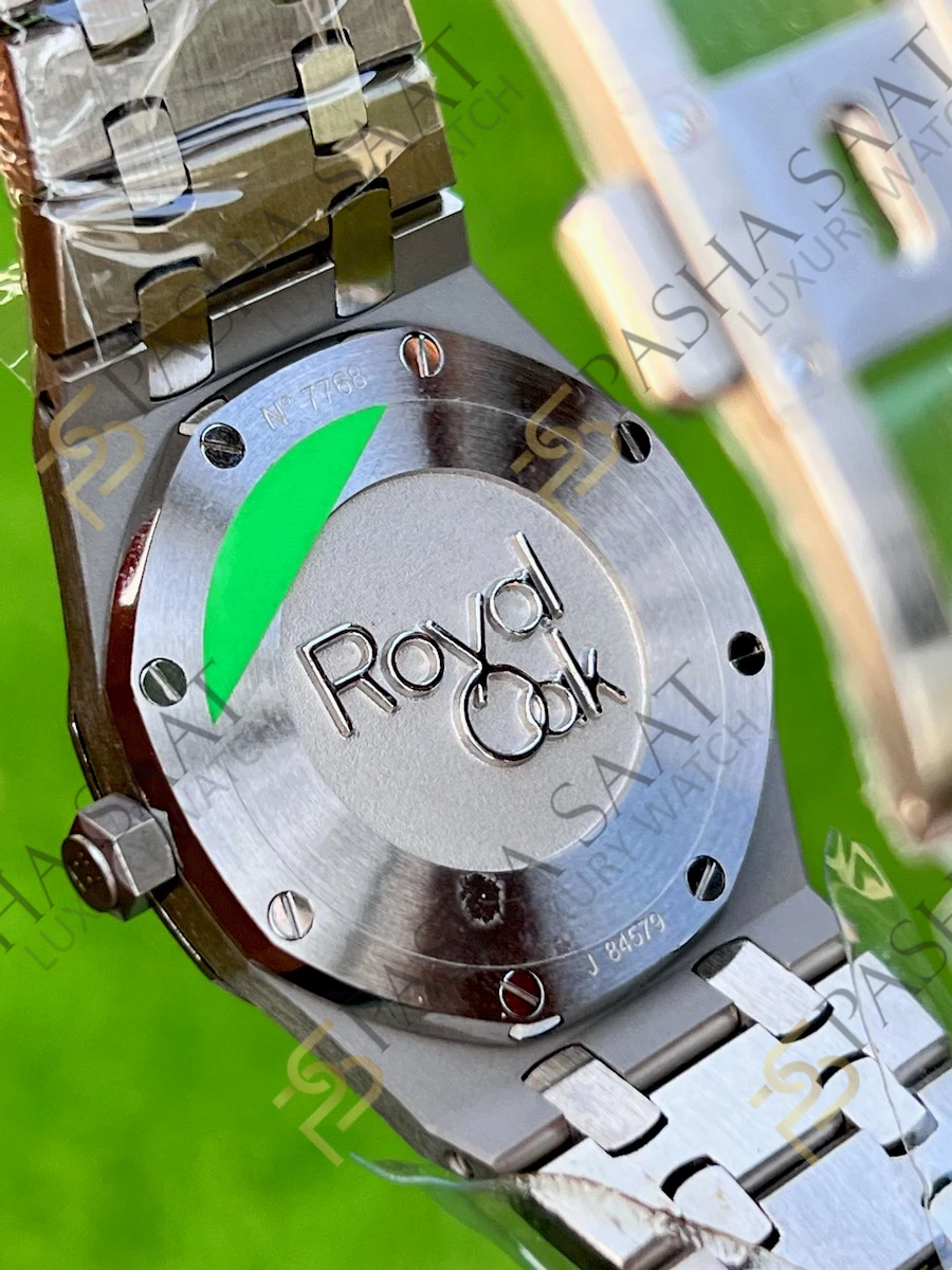 Audemars Piguet Royal Oak 33 Beyaz Kadran Kadın Superclone Saat Audemars Piguet Royal Oak 33 Beyaz Kadran Kadın Superclone Saat - Görsel 6