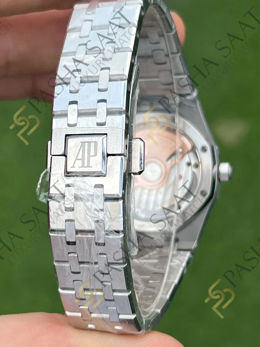 Audemars Piguet Royal Oak 34 mm Beyaz Kadran Kadın Eta Saat Audemars Piguet Royal Oak 34 mm Beyaz Kadran Kadın Eta Saat - Görsel 4