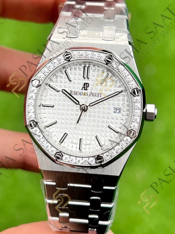 Audemars Piguet Royal Oak 34mm Taşlı Bezel Beyaz Kadran Superclone Saat