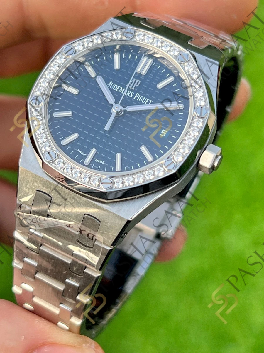 Audemars Piguet Royal Oak 34mm Taşlı Bezel Mavi Kadran Eta Saat Audemars Piguet Royal Oak 34mm Taşlı Bezel Mavi Kadran Eta Saat - Görsel 2