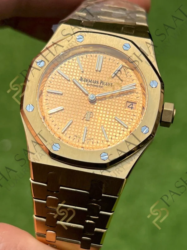 Audemars Piguet Royal Oak Ekstra İnce Sarı Kadran 15206 Superclone Saat