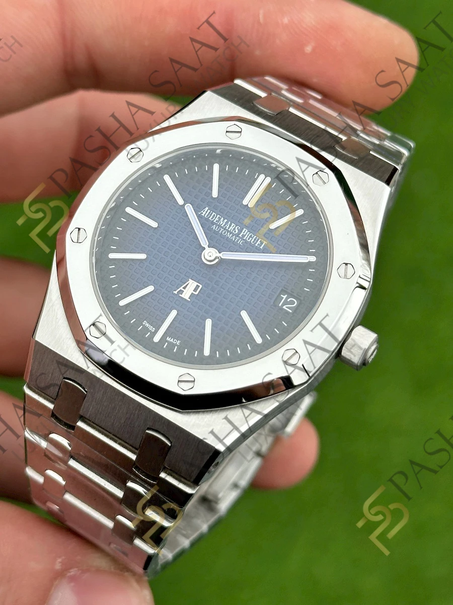 Audemars Piguet Royal Oak Jumbo 39 Mavi Degrade Kadran 15202 Superclone Saat Audemars Piguet Royal Oak Jumbo 39 Mavi Degrade Kadran 15202 Superclone Saat - Görsel 2