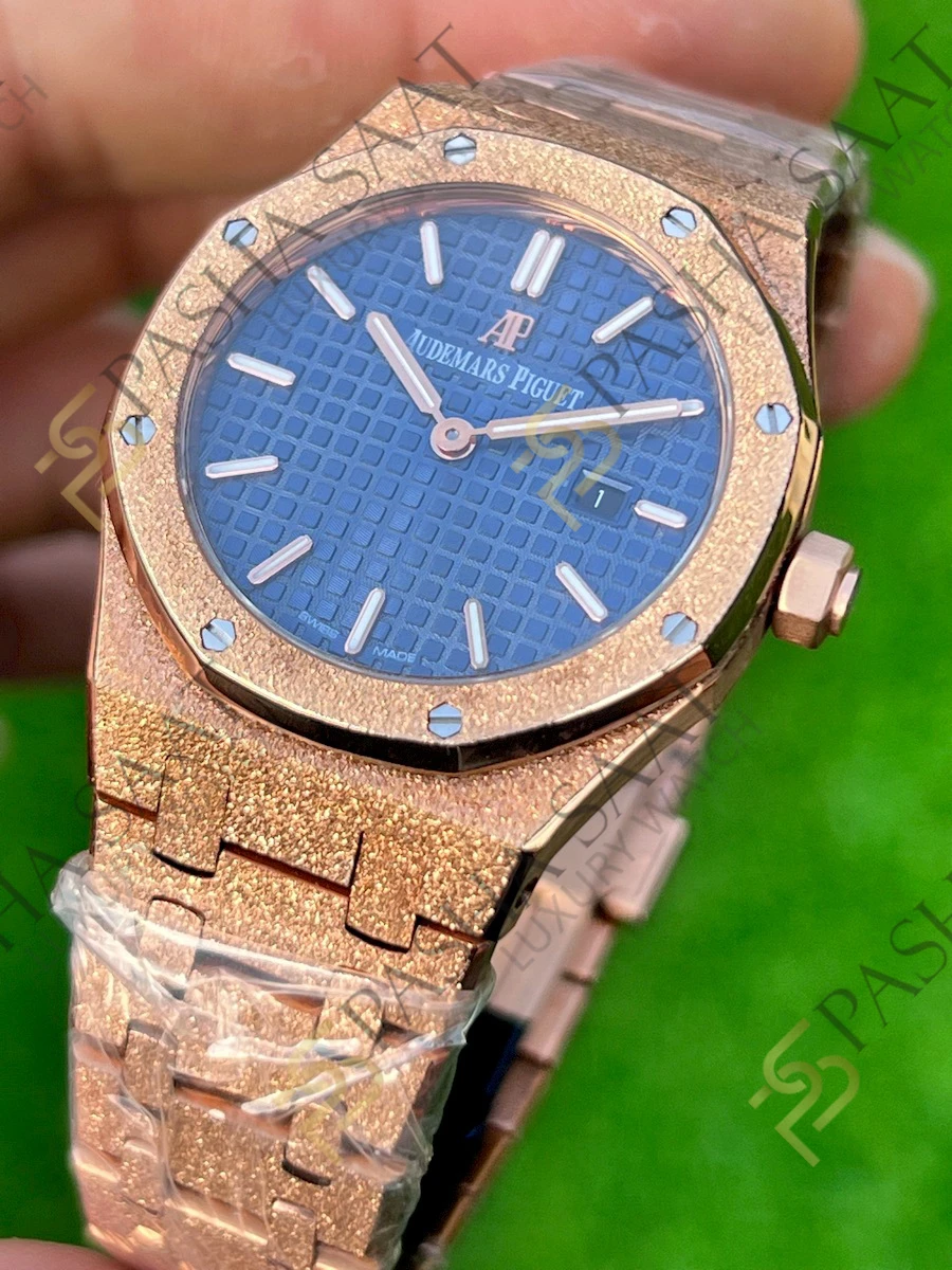 Audemars Piguet Royal Oak Lady 33 Frosted Rose Gold Mavi Kadran Quartz Eta Saat Audemars Piguet Royal Oak Lady 33 Frosted Rose Gold Mavi Kadran Quartz Eta Saat - Görsel 2