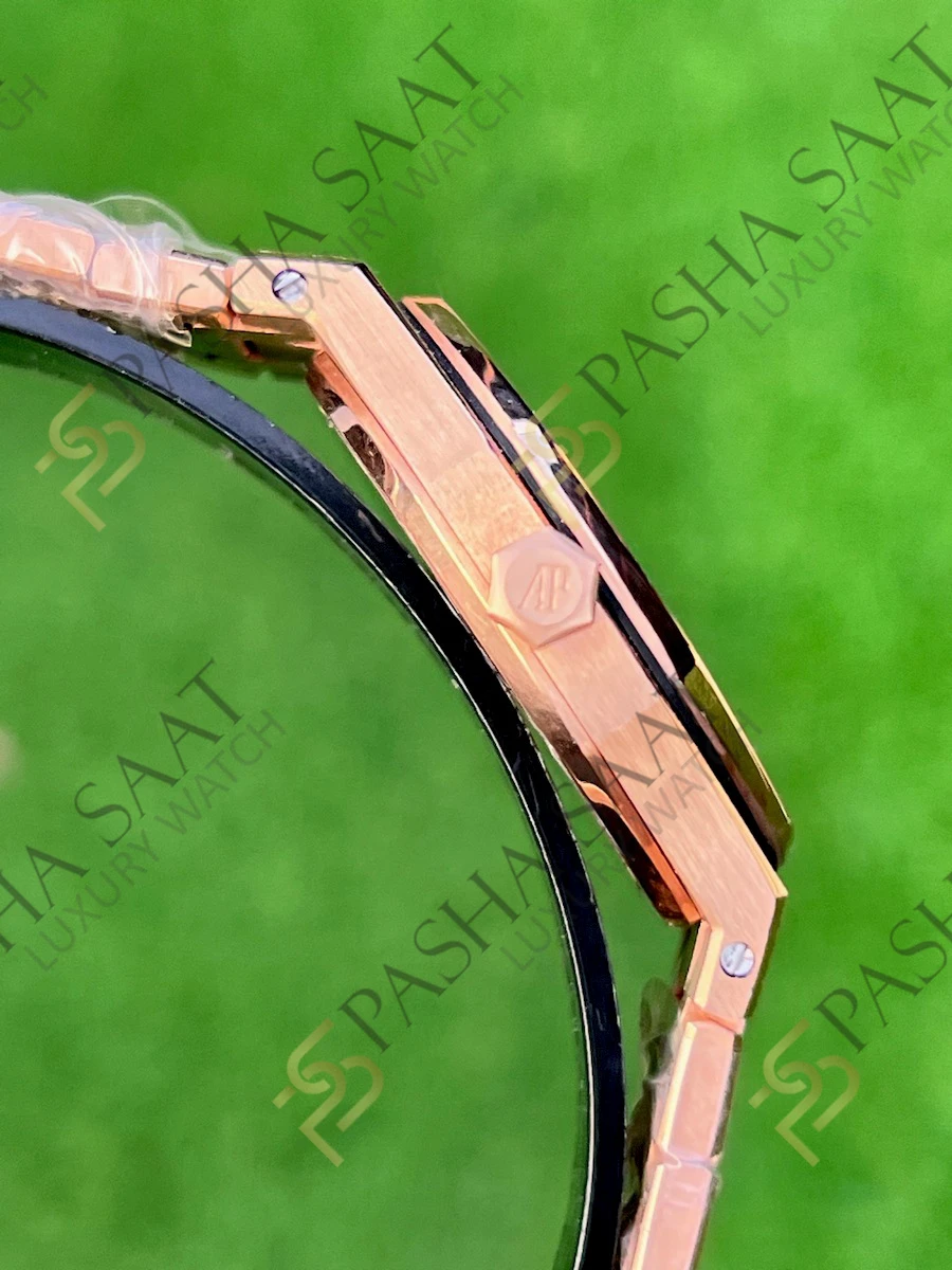 Audemars Piguet Royal Oak Lady 33 Frosted Rose Gold Mavi Kadran Quartz Eta Saat Audemars Piguet Royal Oak Lady 33 Frosted Rose Gold Mavi Kadran Quartz Eta Saat - Görsel 4