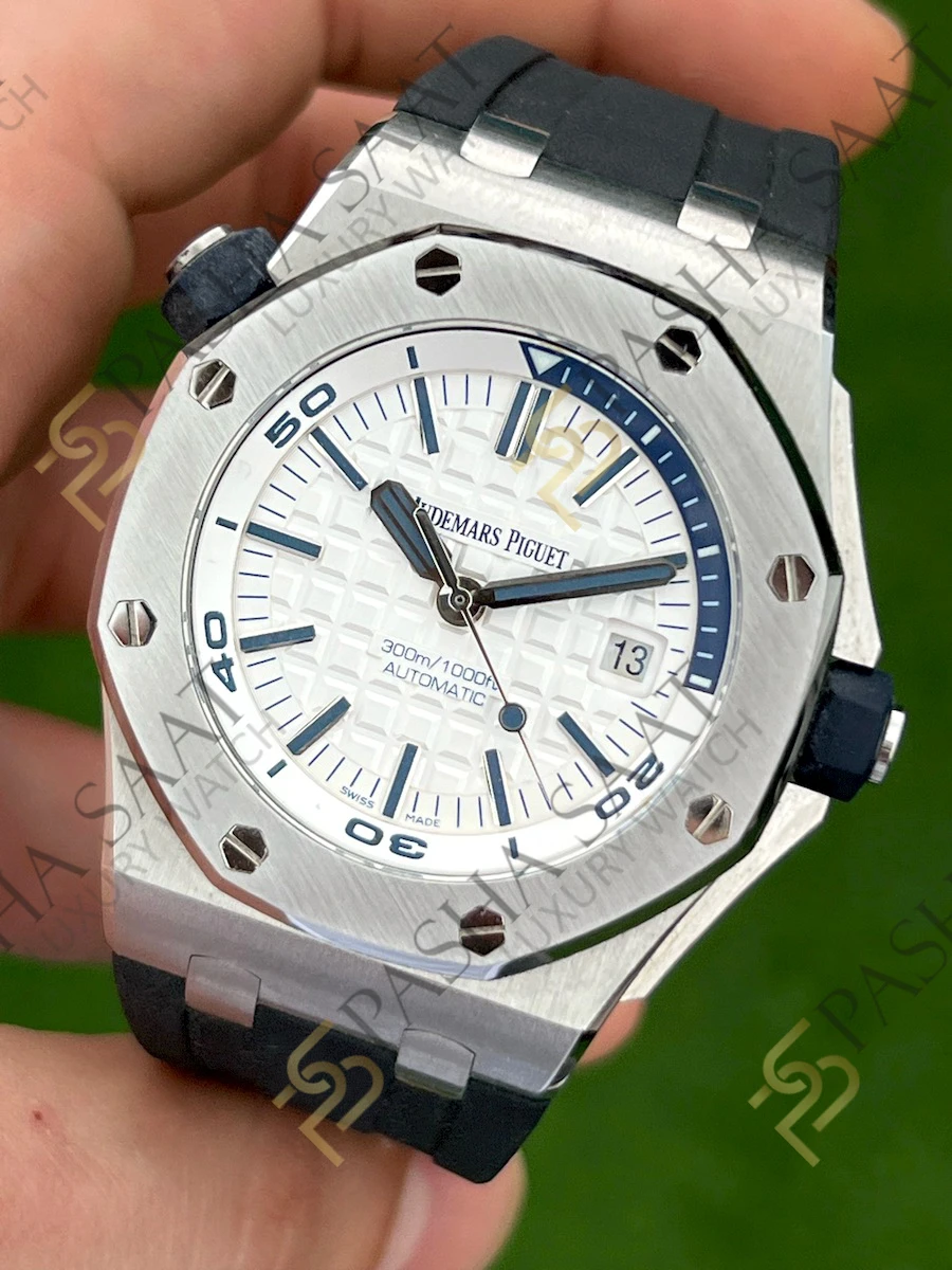 Audemars Piguet Royal Oak Offshore Diver 15710ST Beyaz Kadran Superclone Saat