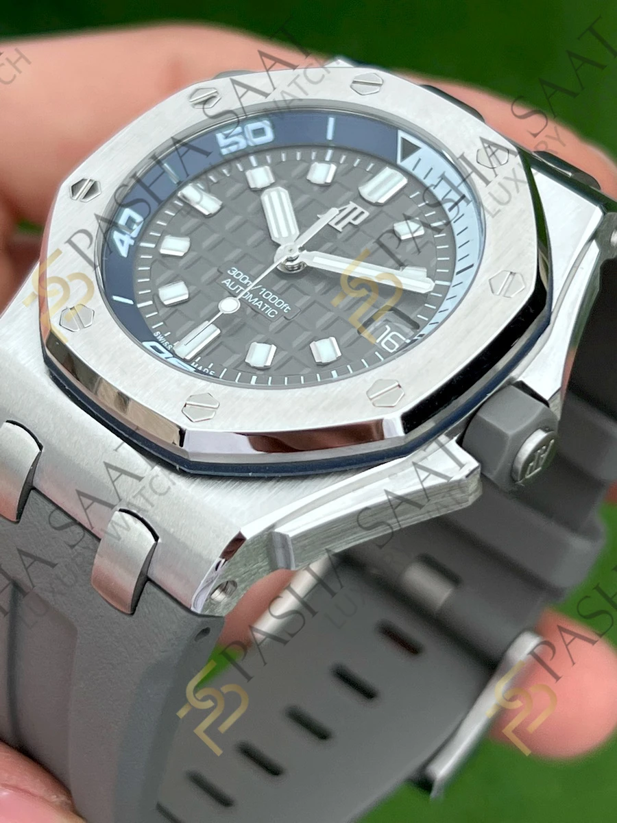 Audemars Piguet Royal Oak Offshore Diver 15720ST Gri Kadran Eta Saat - Görsel 2