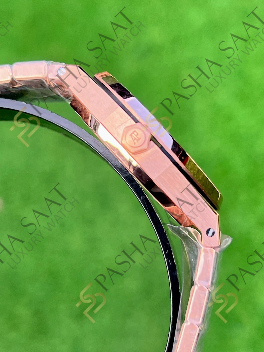 Audemars Piguet Royal Oak Rose Gold Beyaz Kadran Superclone 77351 Audemars Piguet Royal Oak Rose Gold Beyaz Kadran Superclone 77351 - Görsel 4