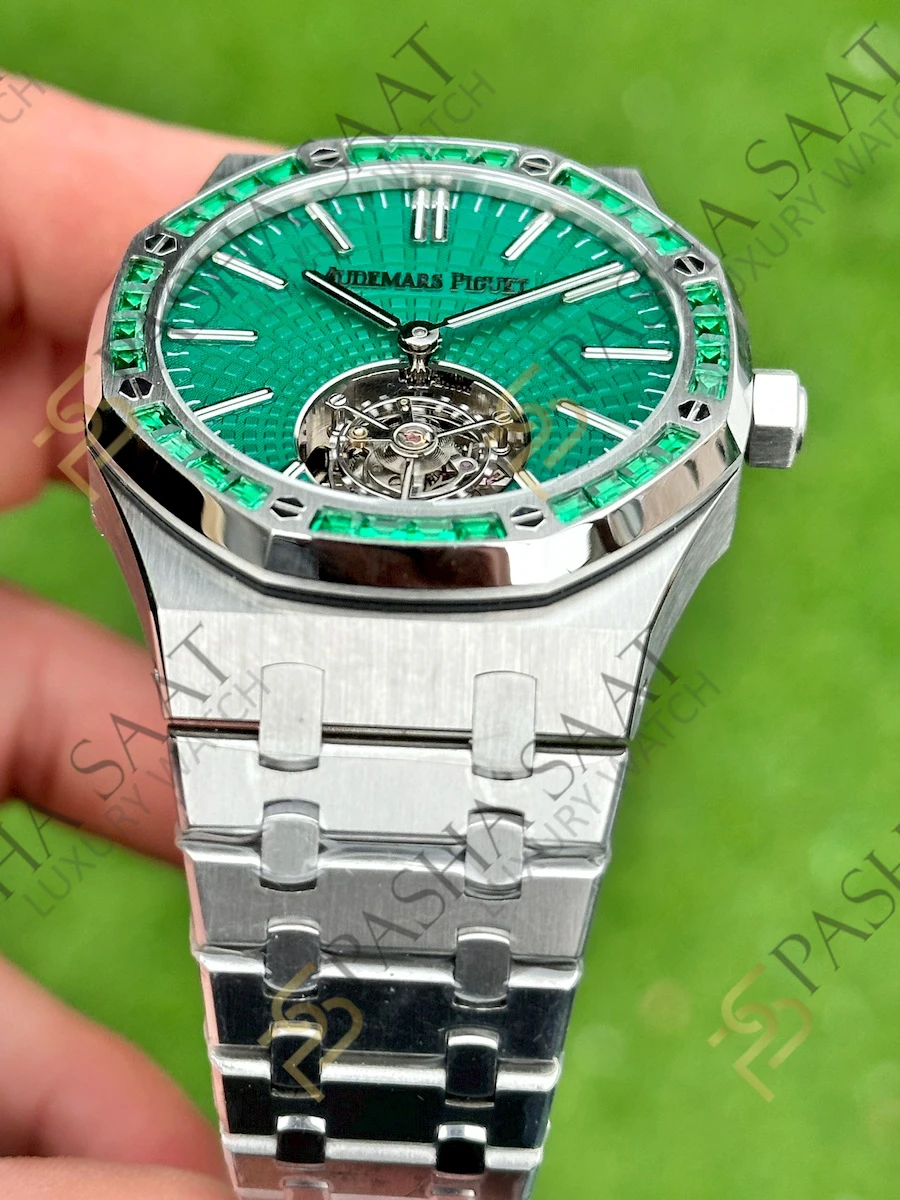 Audemars Piguet Royal Oak Tourbillon Yeşil Kadran Yeşil Baget Taşlı Bezel Saat 26534 - Görsel 3