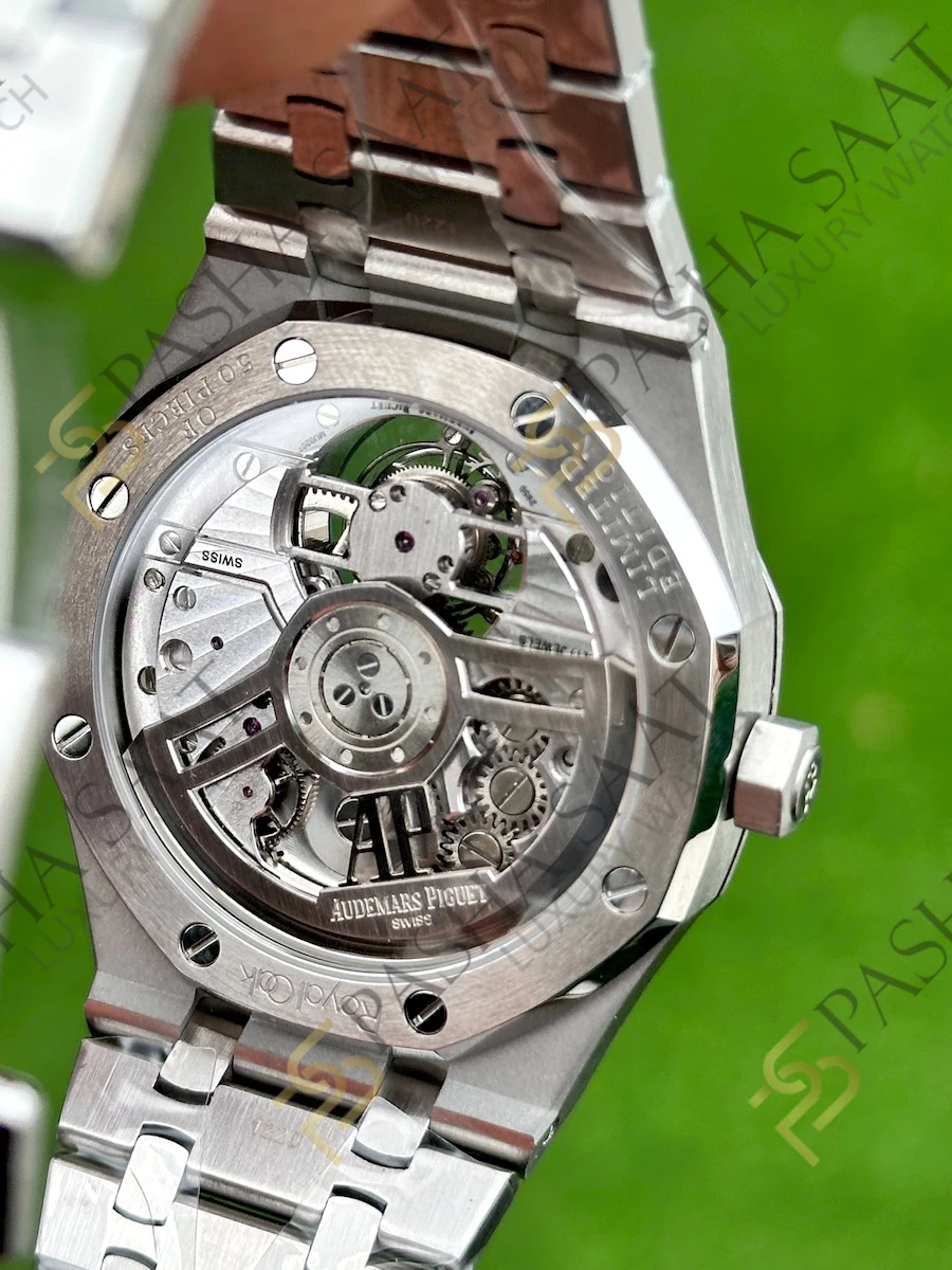 Audemars Piguet Royal Oak Tourbillon Yeşil Kadran Yeşil Baget Taşlı Bezel Saat 26534 - Görsel 6