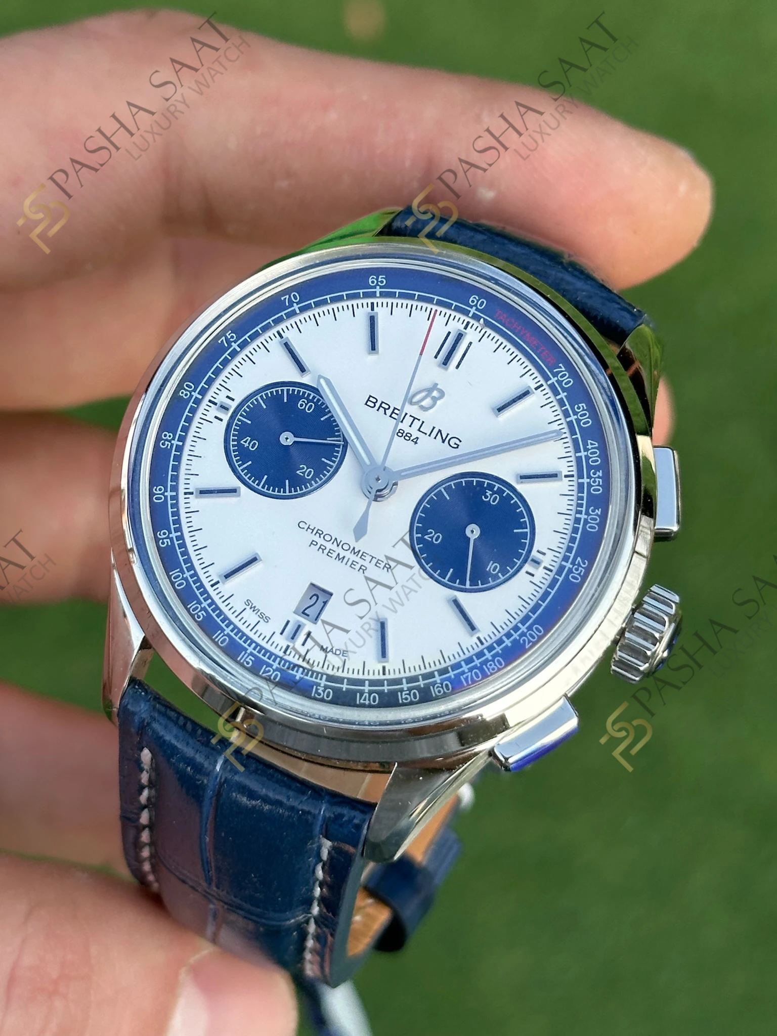Breitling Premier B01 Beyaz Mavi Kadran Chronograph 42 Eta Saat Breitling Premier B01 Beyaz Mavi Kadran Chronograph 42 Eta Saat - Görsel 2