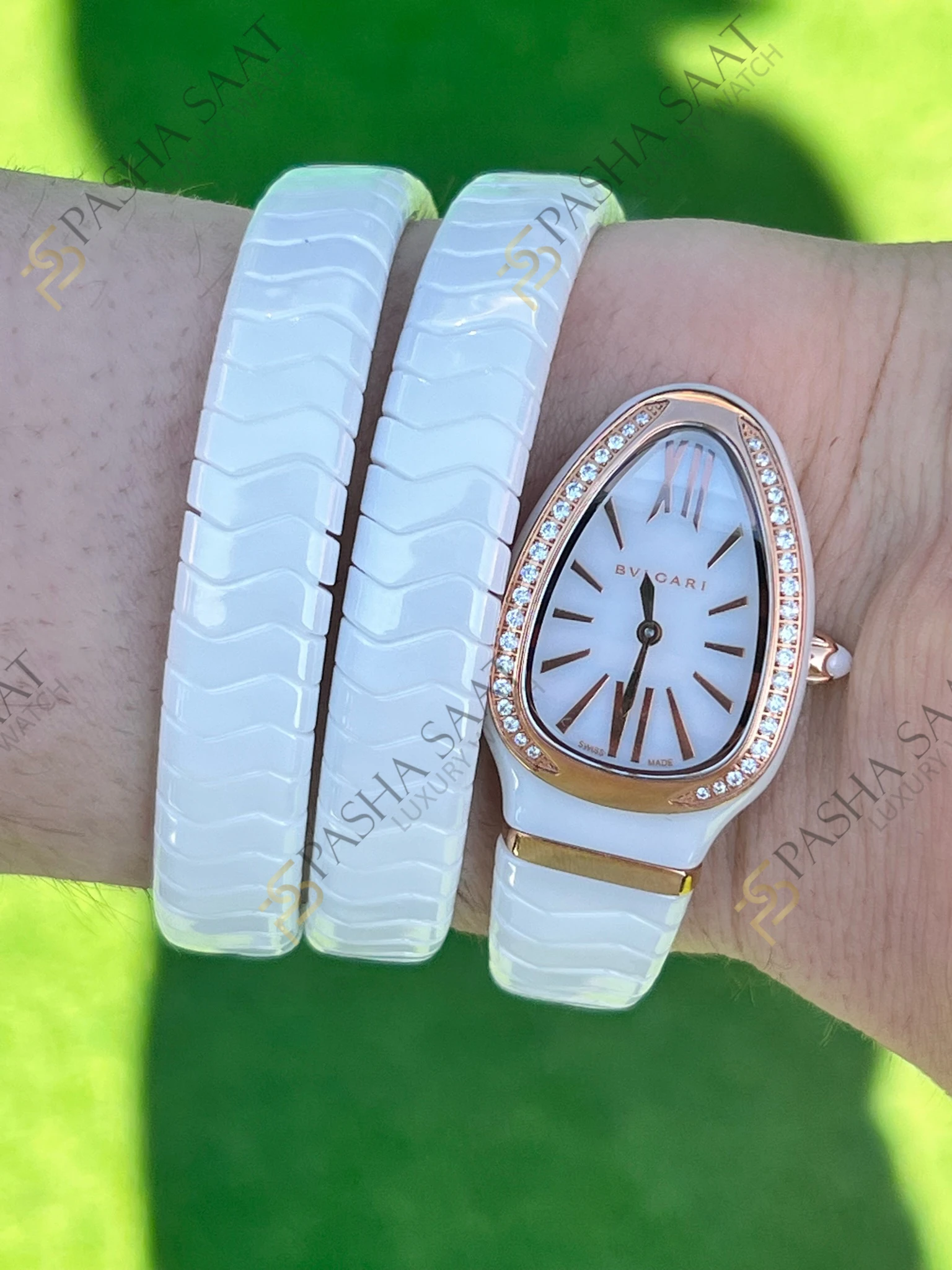Bvlgari Serpenti Beyaz Seramik Rose Taşlı Bezel Superclone Kadın Saati - Görsel 7