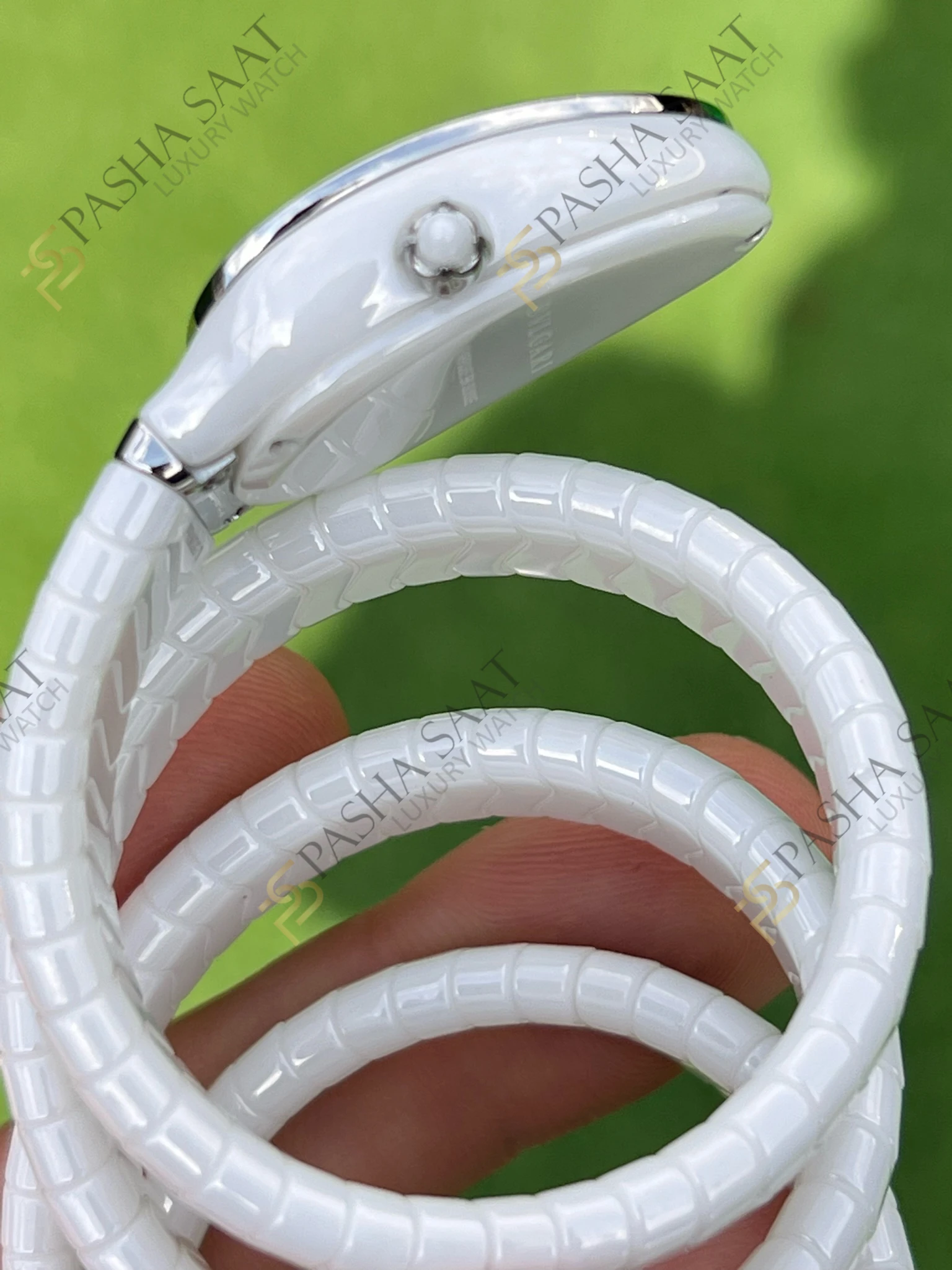 Bvlgari Serpenti Beyaz Seramik Çelik Taşlı Bezel Super Clone Saat - Görsel 4