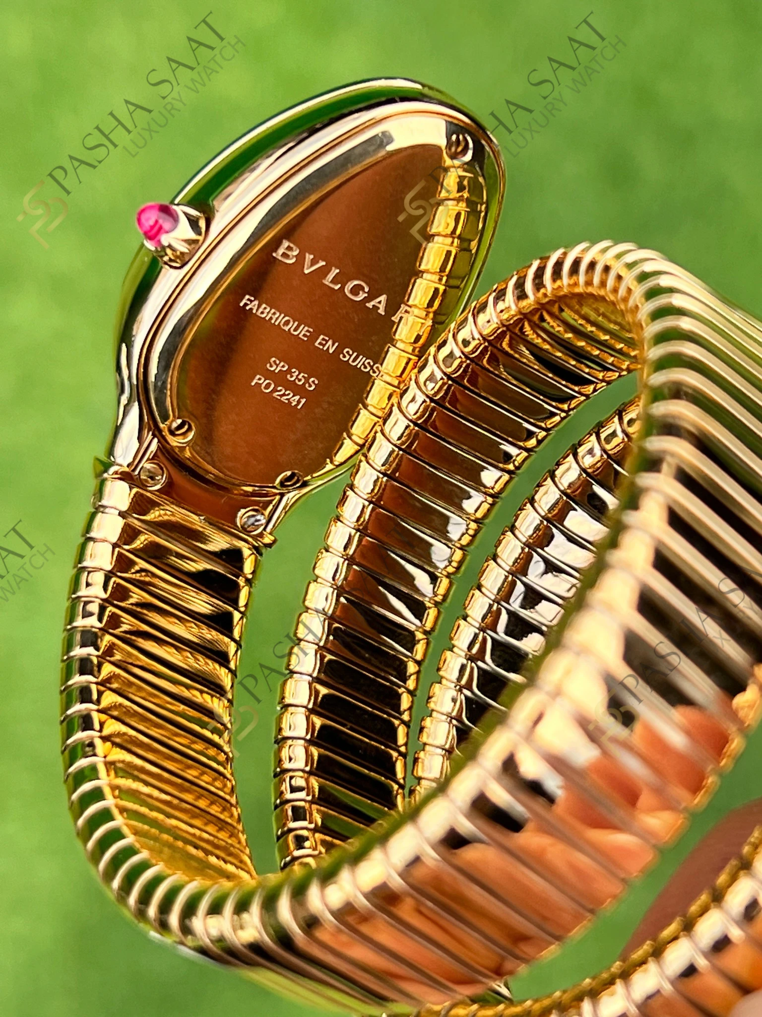 Bvlgari Serpenti Siyah Kadran Altın Rengi Superclone Kadın Saati - Görsel 5