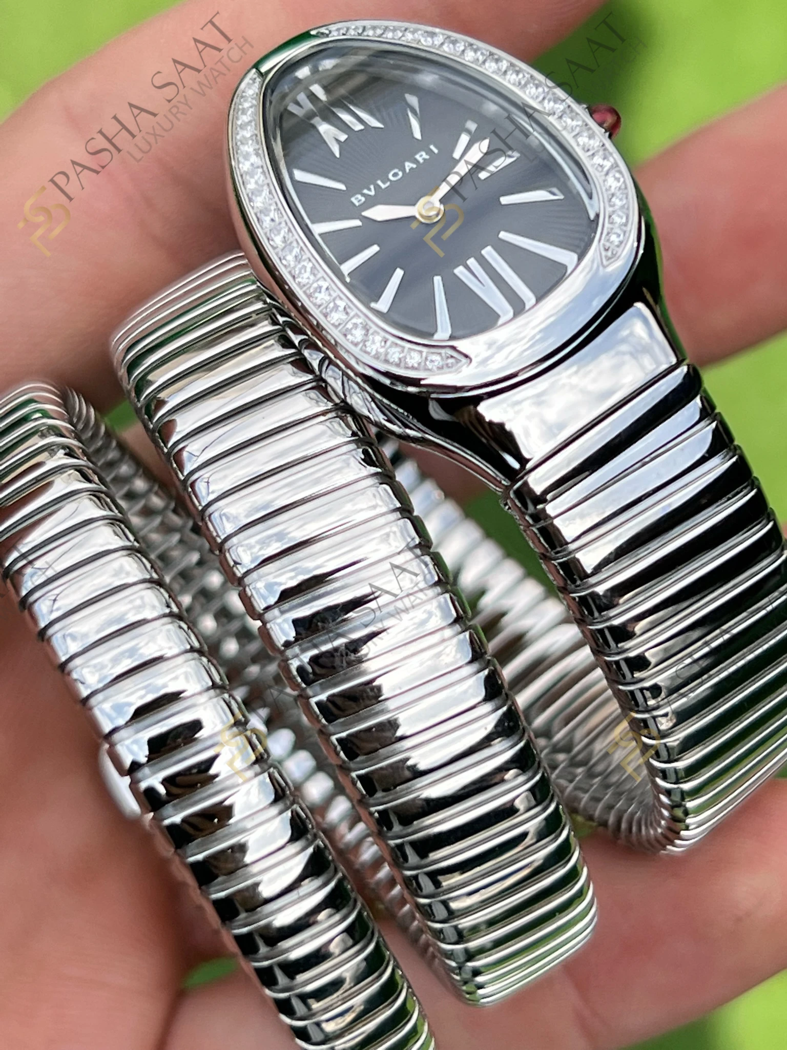 Bvlgari Serpenti Siyah Kadran Taşlı Bezel Çelik Superclone Kadın Saati - Görsel 3