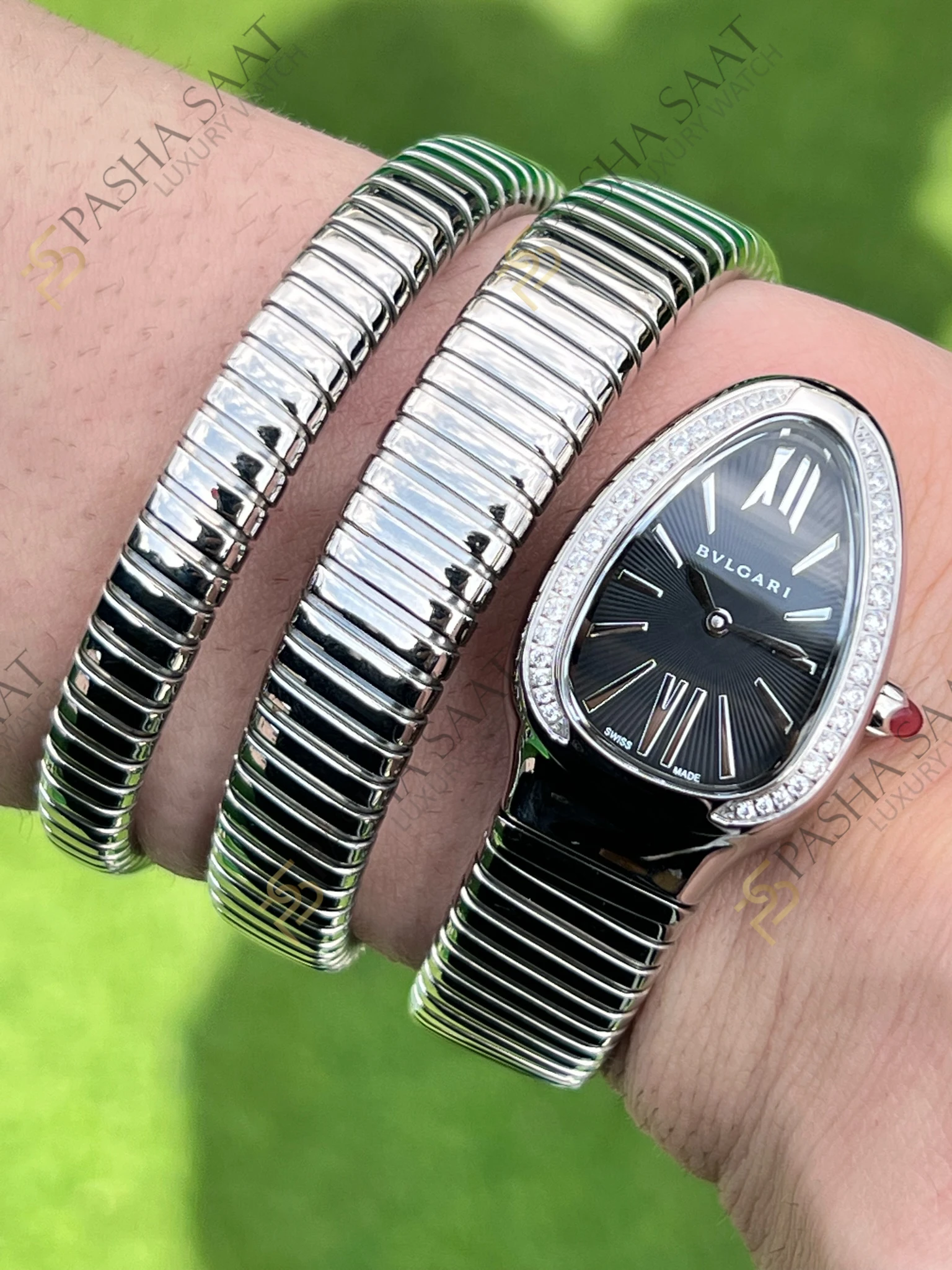 Bvlgari Serpenti Siyah Kadran Taşlı Bezel Çelik Superclone Kadın Saati - Görsel 5