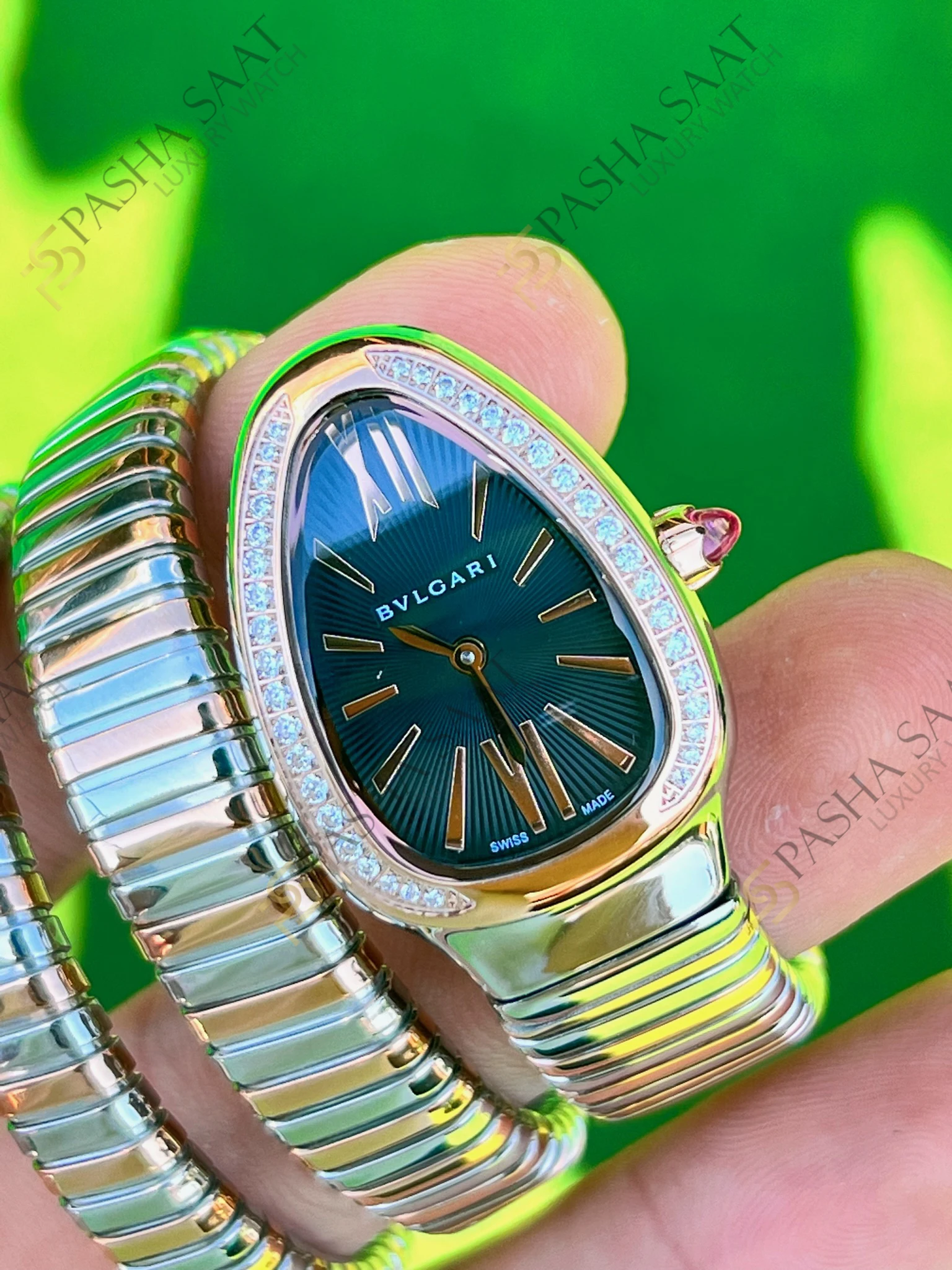 Bvlgari Serpenti Siyah Kadran Two Tone Taşlı Eta Kadın Saati - Görsel 5