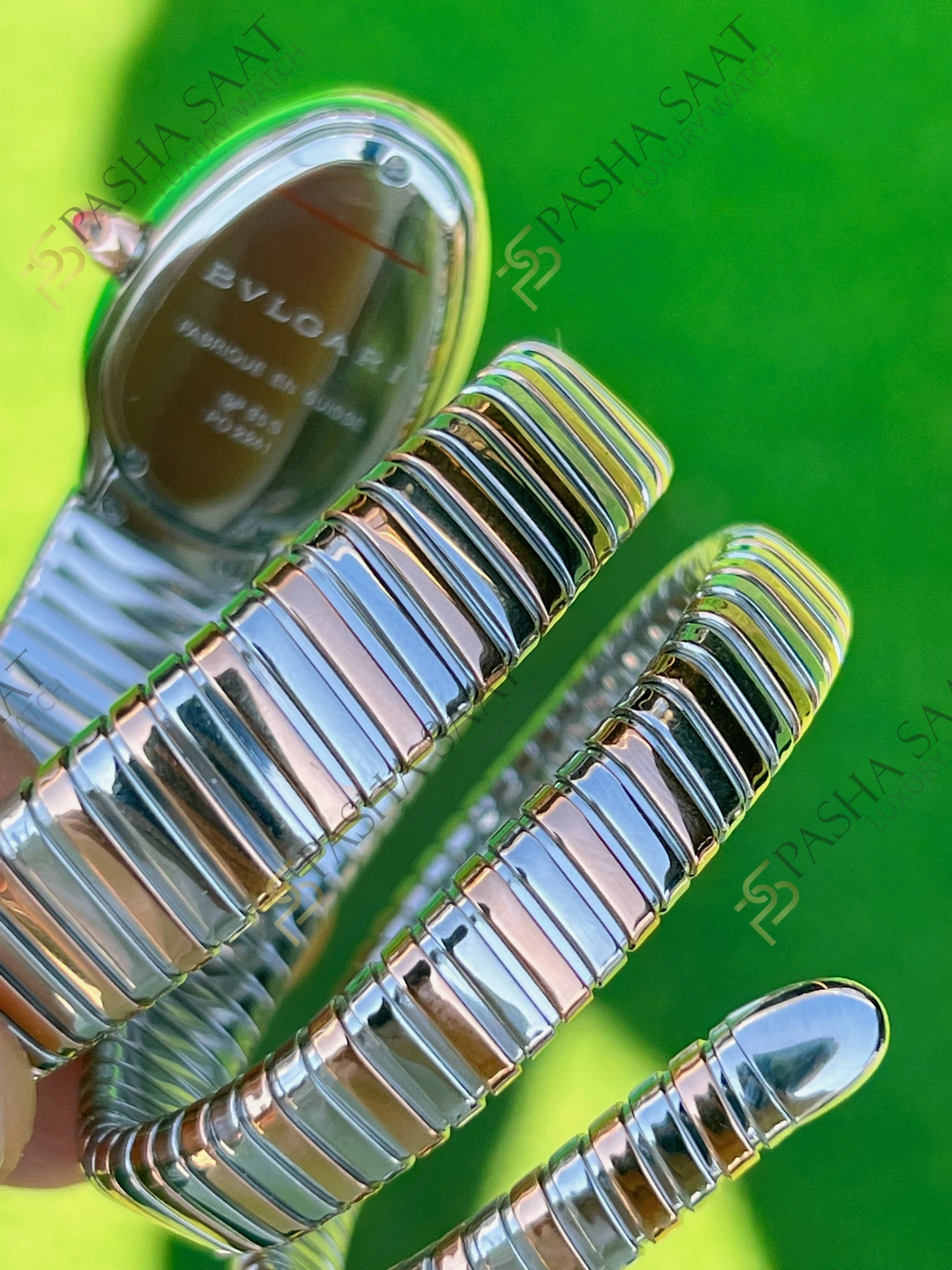 Bvlgari Serpenti Siyah Kadran Two Tone Taşlı Eta Kadın Saati - Görsel 8