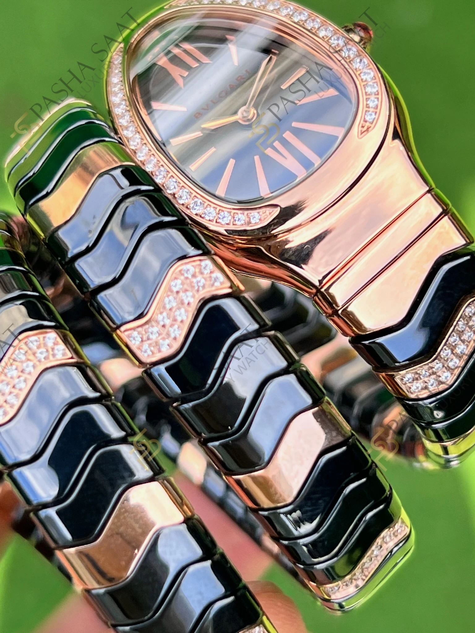 Bvlgari Serpenti Siyah Seramik Rose Taşlı Bezel Eta Kadın Saati - Görsel 4