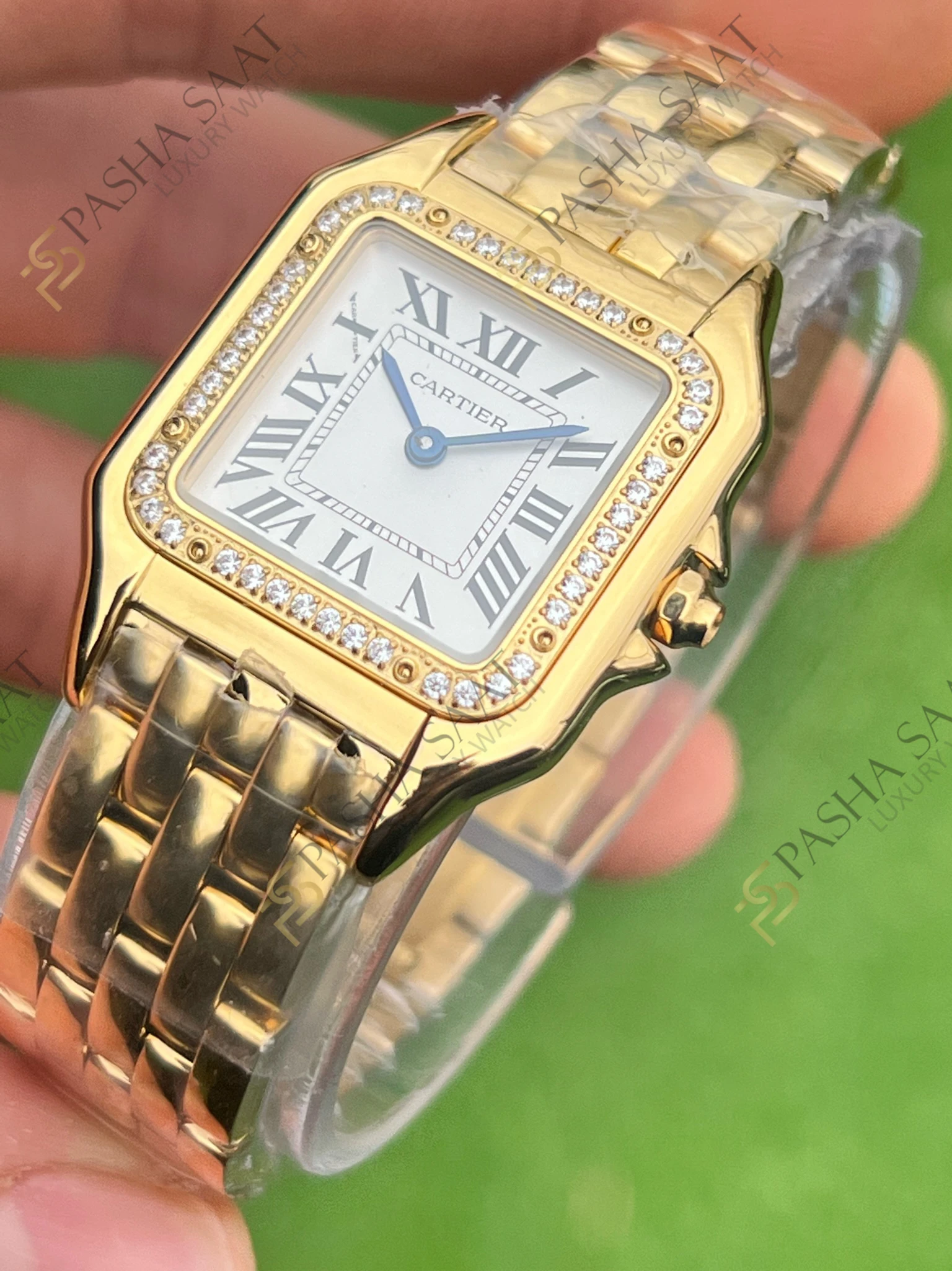 Cartier Panthere Altın Renk Taşlı Bezel Medium Superclone Saat - Görsel 2