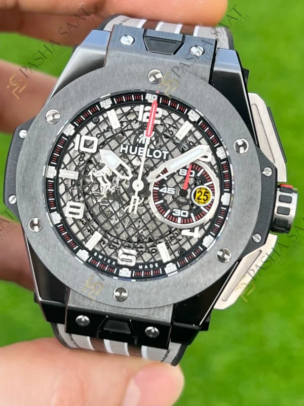 Hublot BigBang Unico Ferrari İskelet Kadran Super Clone Saat