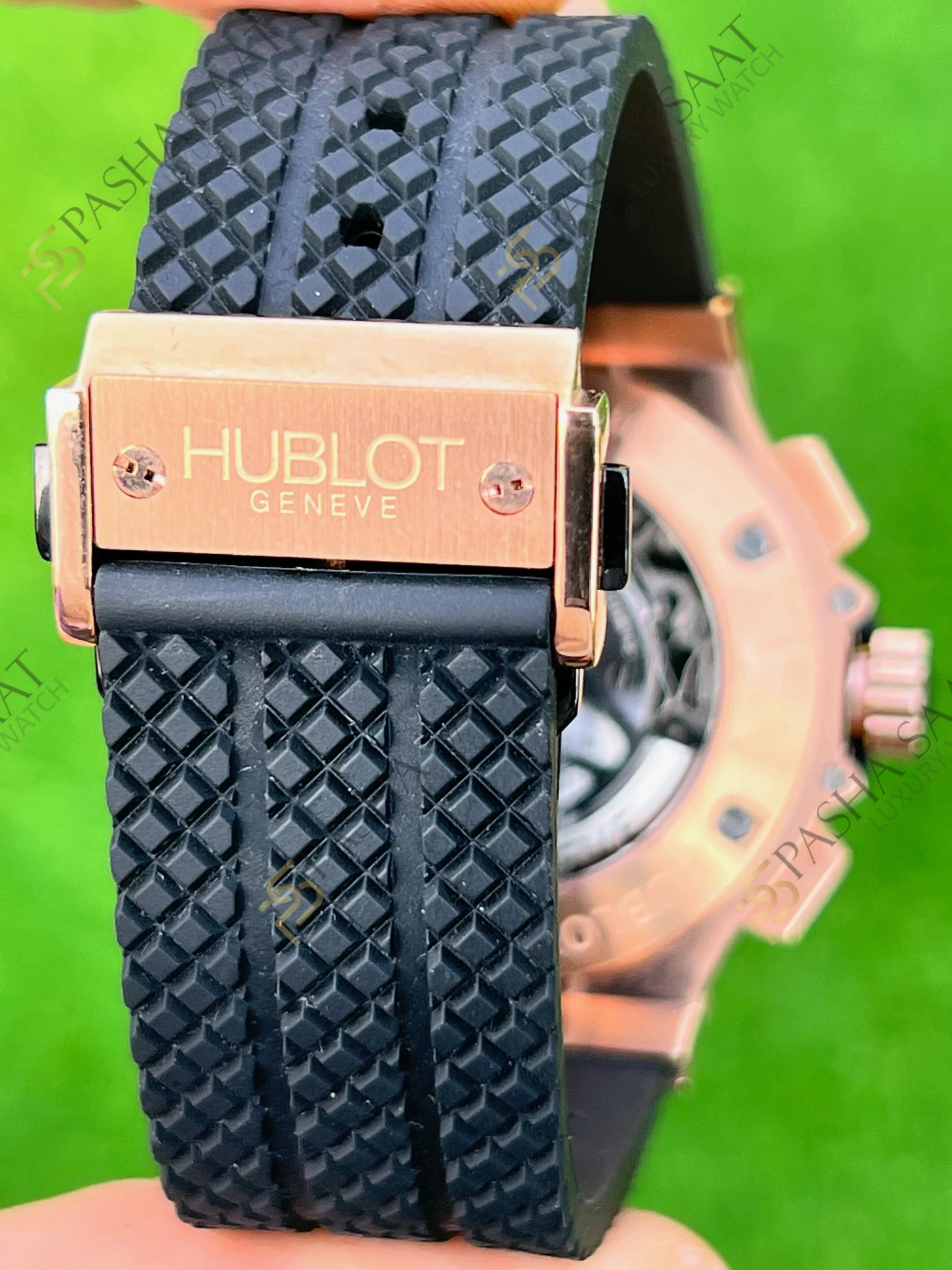 Hublot Big Bang Rose Kasa Siyah Seramik Bezel Superclone Saat Hublot Big Bang Rose Kasa Siyah Seramik Bezel Superclone Saat - Görsel 5