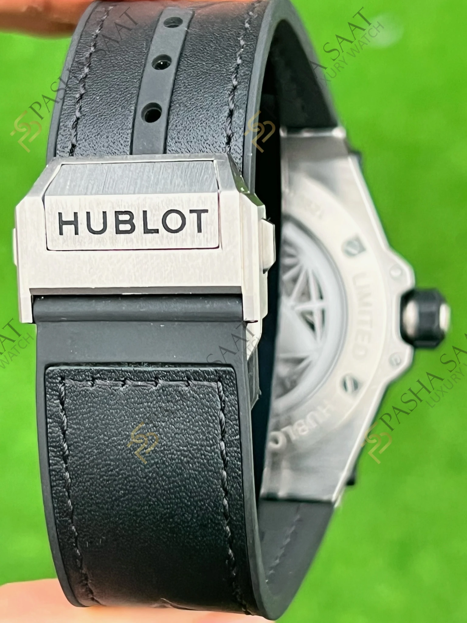 Hublot Big Bang Sang Bleu Titanyum Kasa Siyah Kadran Superclone Saat - Görsel 5