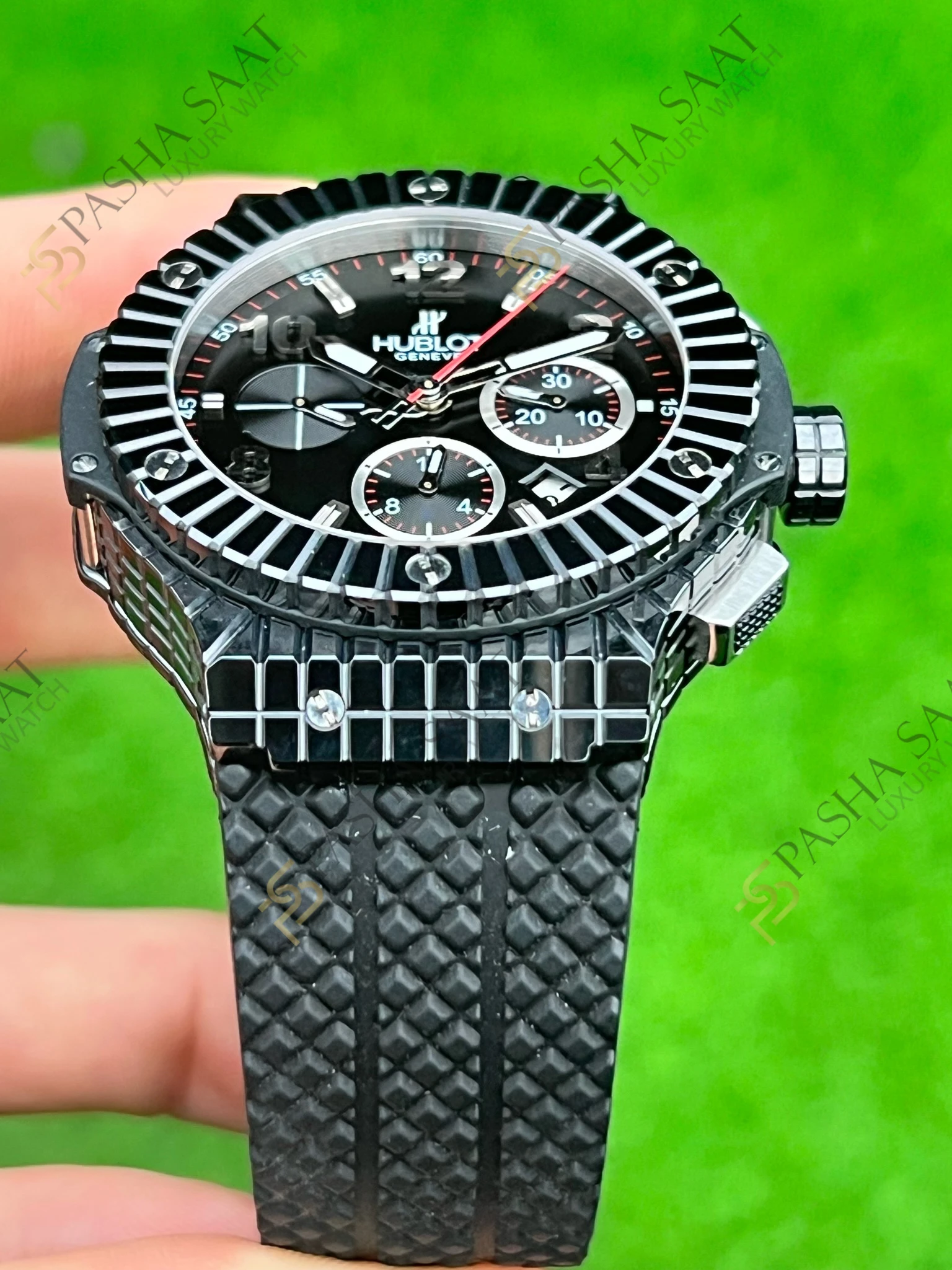 Hublot Big Bang Siyah Seramik Kauçuk Kordon Superclone Saat - Görsel 3