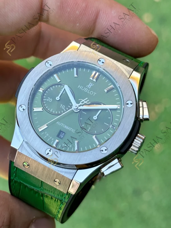 Hublot Classic Fusion Chronograph Ye il Kadran Ye il Kordon ETA 2