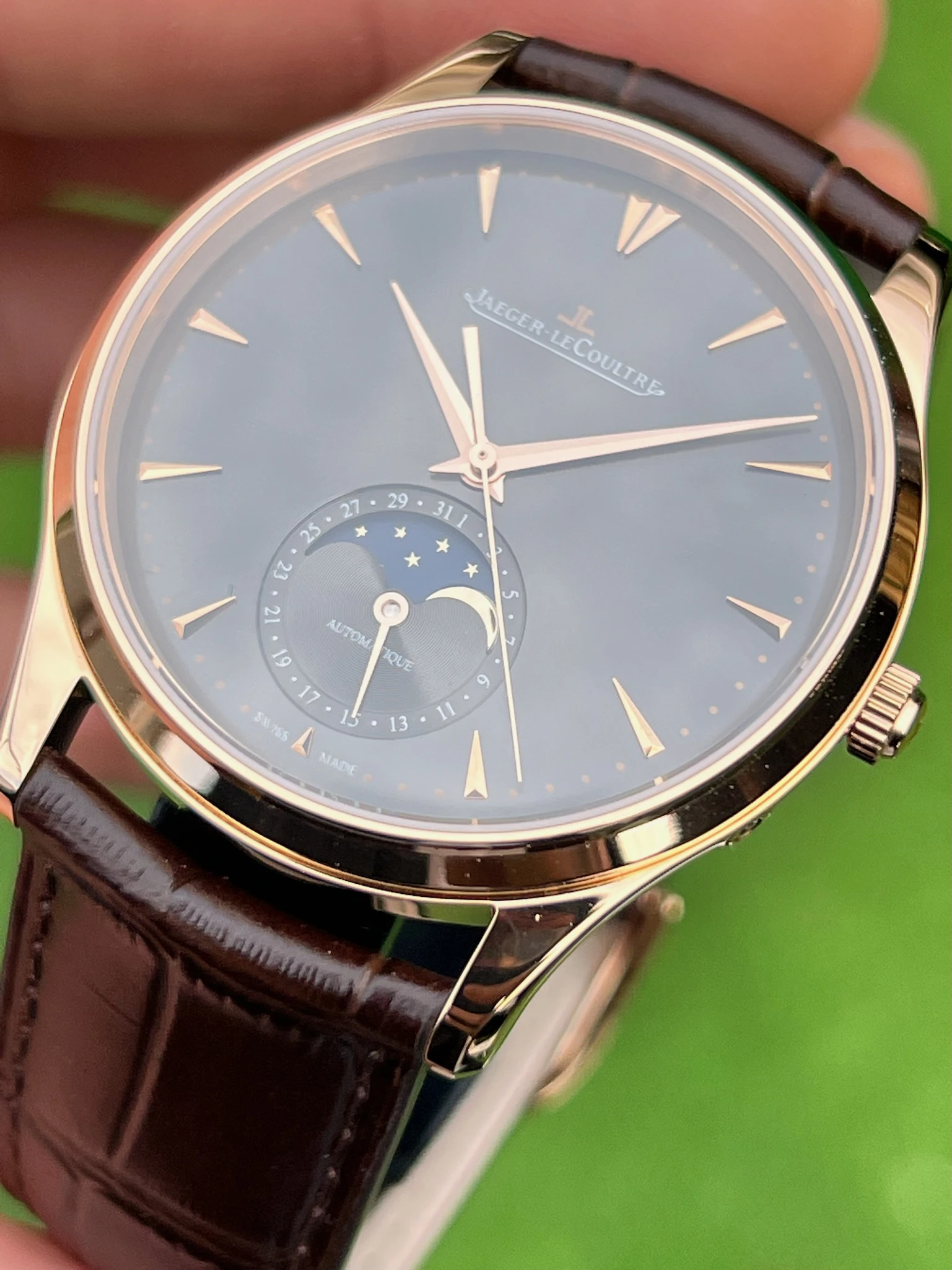 Jaeger-LeCoultre Master Ultra Thin Rose Gold Kasa Gri Kadran Superclone Saat - Görsel 2